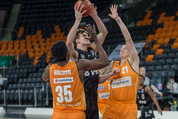 黄仁范等明 黄仁范等明