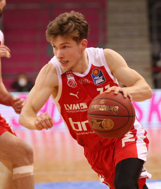 合对罗德里 合对罗德里